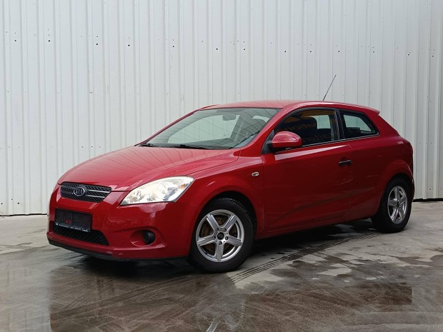 KIA Pro CEE'D 1.4 LX Plus