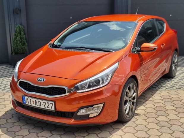 KIA Pro CEE'D 1.6 CRDI EX Narancsmetál.VEZ. SZK...