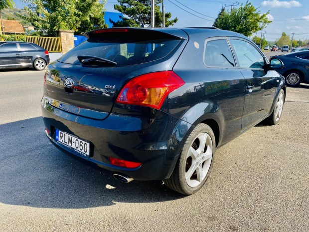 KIA Pro CEE'D 1.6 CRDi EX Limited megkmlt ll...