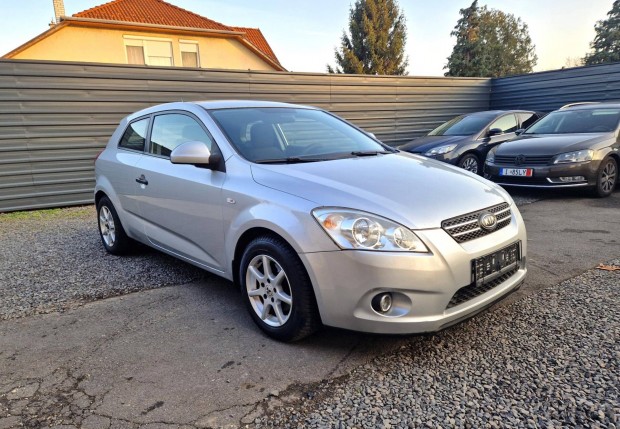 KIA Pro CEE'D 1.6 EX EURO5 Alu - friss műszaki...