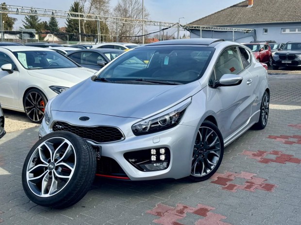 KIA Pro CEE'D 1.6 Tgdi GT 204Le! Panor�matet�.N...
