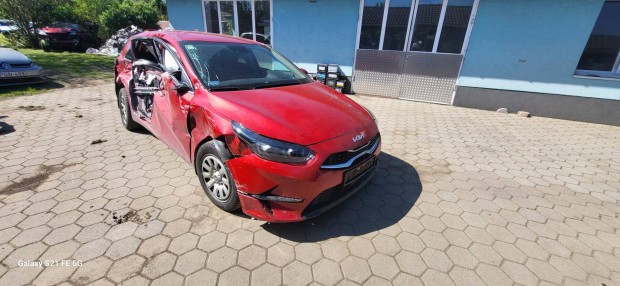 KIA Pro CEE'D Proceed 1.5 T-GDI GT Line 33000km...