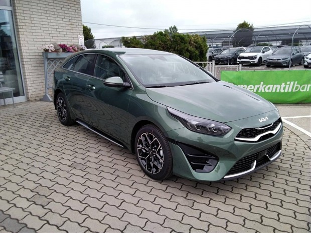 KIA Pro CEE'D Proceed 1.5 T-GDI Ultimate Editio...