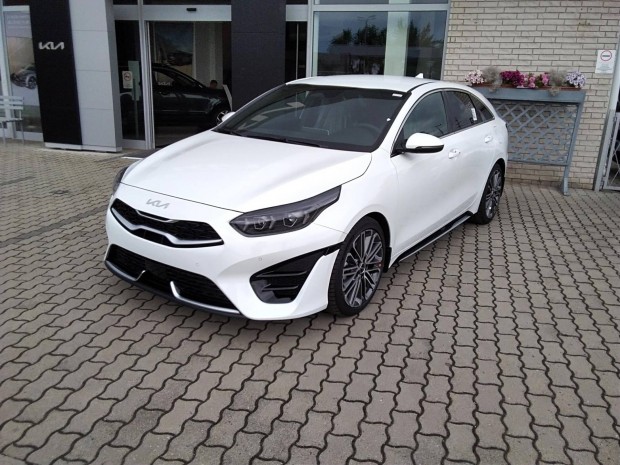 KIA Pro CEE'D Proceed 1.5 T-GDI Ultimate Editio...
