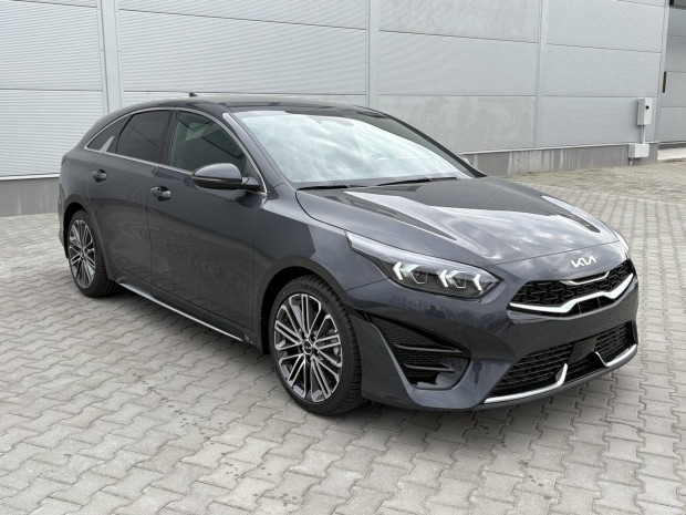 KIA Pro CEE'D Proceed 1.5 T-GDI Ultimate Editio...