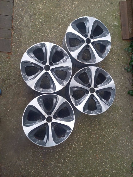 KIA R16 x 8.5" alufelnik eladók