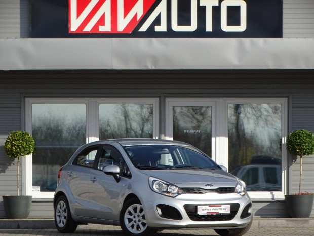 KIA RIO 1.2 Cvvt EX 1.Tulaj-84eKM-Szerv�zk�nyv