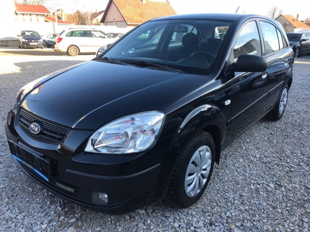 KIA RIO 1.4 75LE 5 ajts