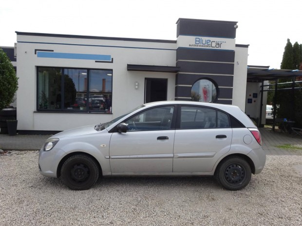 KIA RIO 1.4 EX Megbizható Benzines!Vonóhorog!