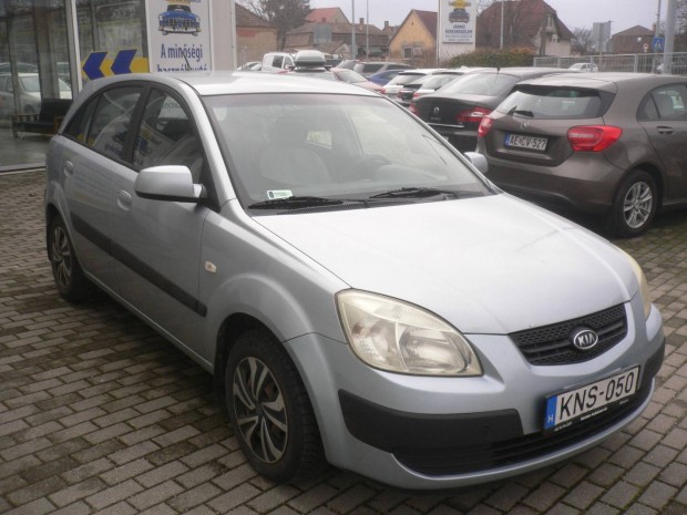 KIA RIO 1.4 EX.