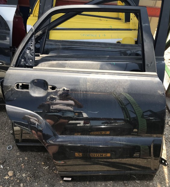 KIA SPORTAGE JOBB HÁTSÓ AJTÓ eladó