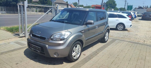 KIA Soul 1.6 CRDi High Power Comfort vonóhorog....