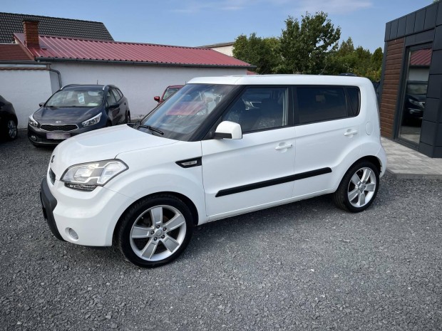 KIA Soul 1.6 CRDi High Power Prmium Automata!...