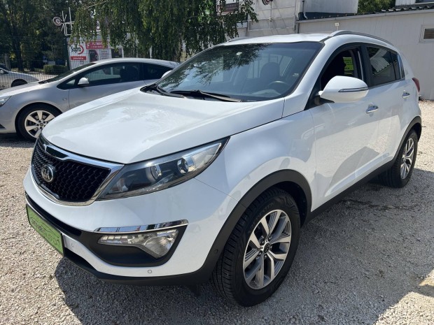 KIA Sportage 1.6 GDI EX Limited Szervizkönyv