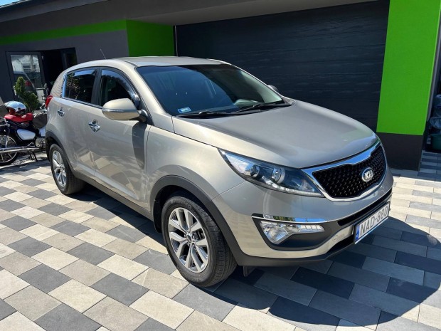 KIA Sportage 1.6 GDI EX Prémium Magyar---Digitk...