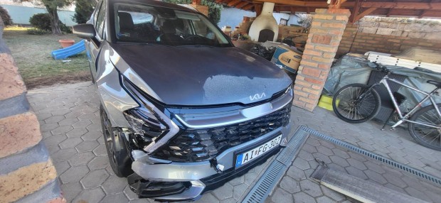 KIA Sportage 1.6 T-GDI Essence Edition DCT 442km!