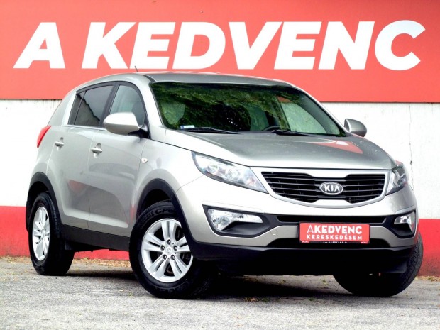 KIA Sportage 1.7 CRDi LX Magyarországi. Szerviz...