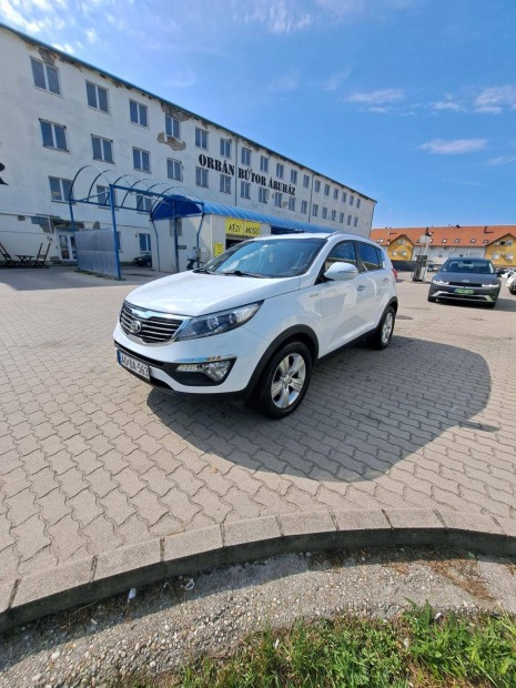 KIA Sportage 2.0 CRDi EX Prémium 4x4 Szép állap...