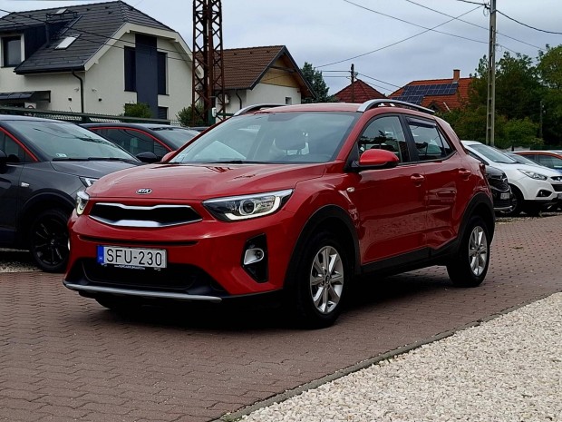 KIA Stonic 1.25 MPI Gold Magyarorszgi! 1. Tula...