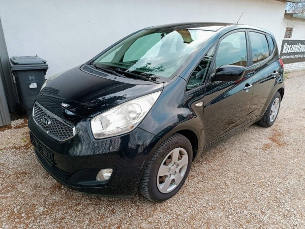 KIA Venga 1.4 CRDi HP EX Rozsdamentes! Összes s...