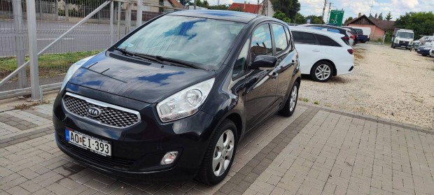 KIA Venga 1.6 CRDi HP EX Limited Vezetett SZERV...