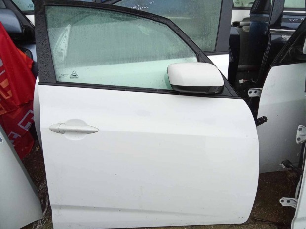 KIA Venga jobb els ajt