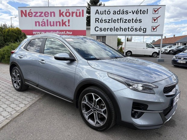 KIA Xceed 1.5 T-GDI Hybrid X-Gold DCT Magyarors...