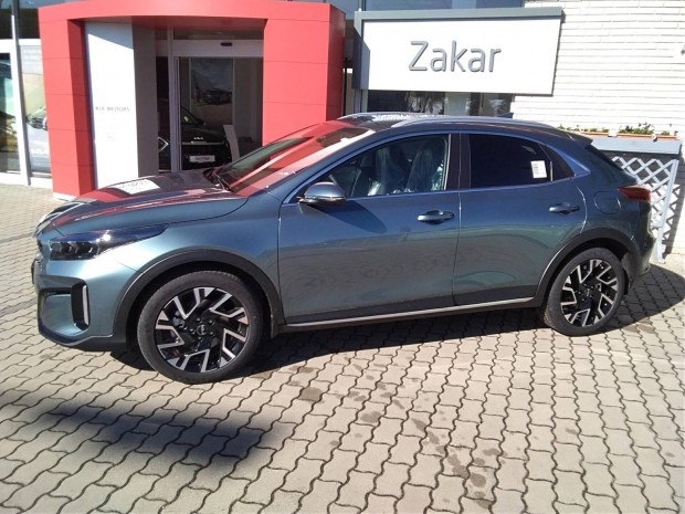KIA Xceed 1.5 T-GDI X-Platinum DCT Automata! Tö...