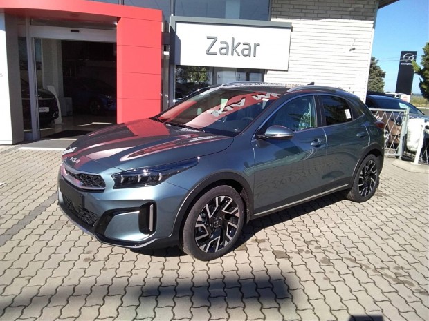 KIA Xceed 1.5 T-GDI X-Platinum +Naptet! Yucca...