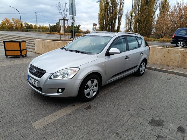 KIA ceed 1,4 kombi 