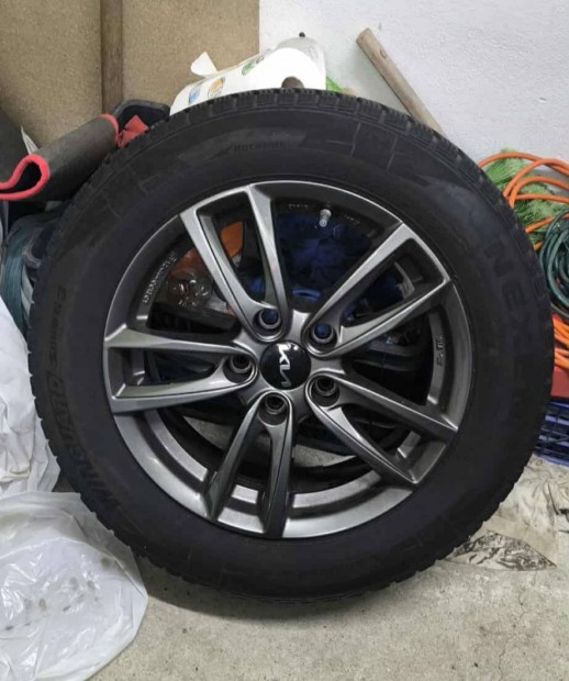 KIA gyri alufelni 16"