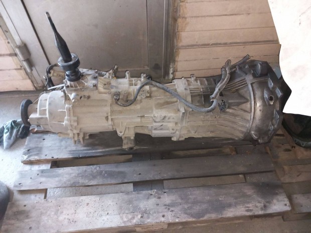 KIA sorento manu�lis v�lt�