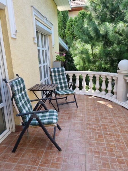 KIV�L� LOK�CI�  INTIM KERT  IG�NYES CSAL�DI H�Z!