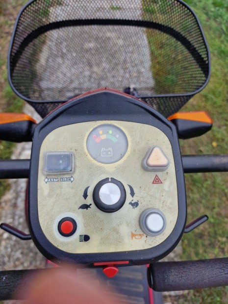 KKSZ4 elektromos moped