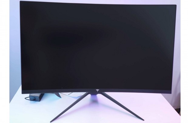 KTC 2560x1440, 165 Hz, 27" hajltott gamer monitor