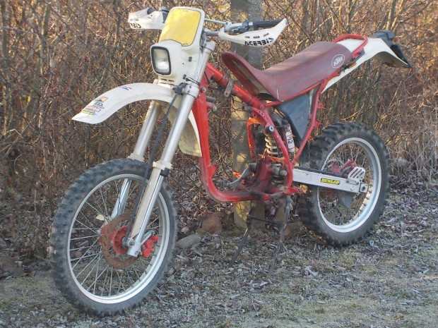 KTM 125 HD tipusú,oldtimer üres vasváz Tapolcán eladó
