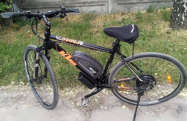 KTM 28" elektromos kerékpár gázkaros kiváló akkuval eladó !