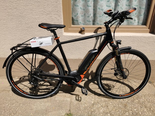 KTM 28-as férfi pedelec elektromos kerékpár ingyen futár