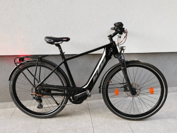 KTM 28 frfi trekking ebike elektromos kerkpr e-bike Bosch pedelec 