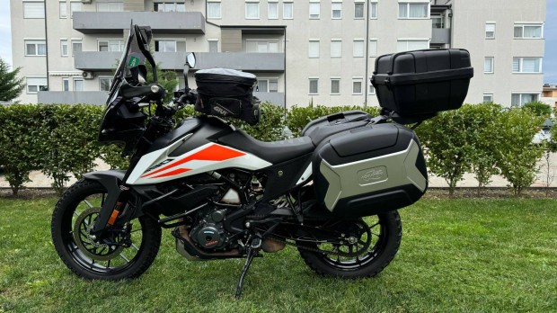 KTM 390 Adventure Nagy trkra felksztve