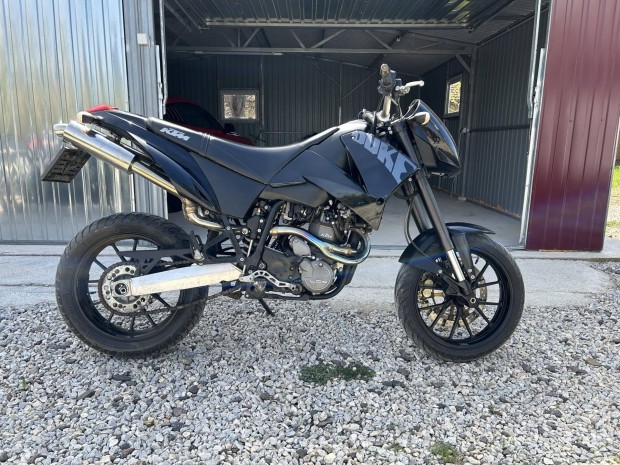 KTM 640 Duke 2