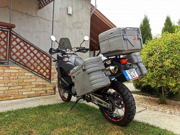 KTM 950, 990 Adventure gyri doboz szett, 3 tra doboz 