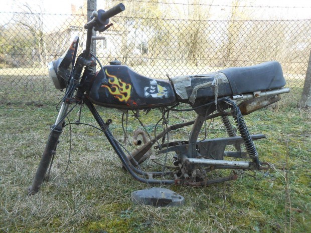 KTM Bora 50 ,res oldtimer fvz,papirok nlkl Tapolcn elad