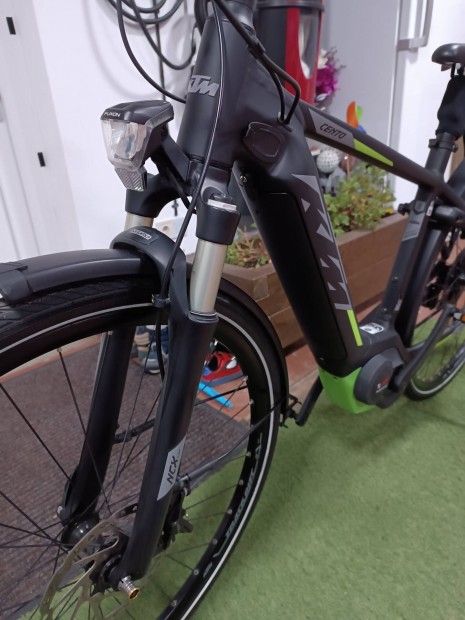 KTM Cento 11pluscx5 elektromos kerkpr Bosch e-bike trekking bicikli 