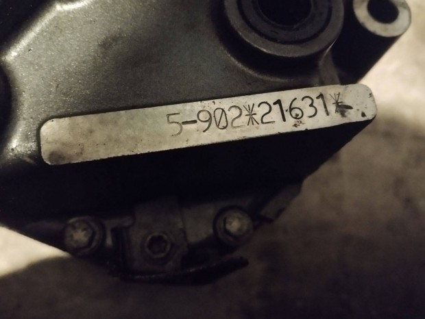 KTM Duke 390 blokk marad�k