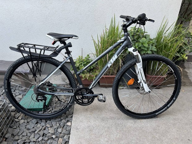 KTM Life Sprint 28" alu ni 3*10 seb trekking (46) kerkpr