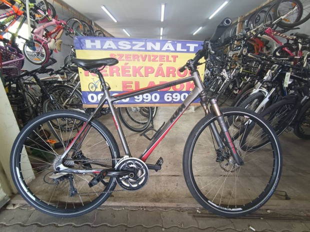 KTM Loreto Limited Cross 28" Full XT felszereltsg