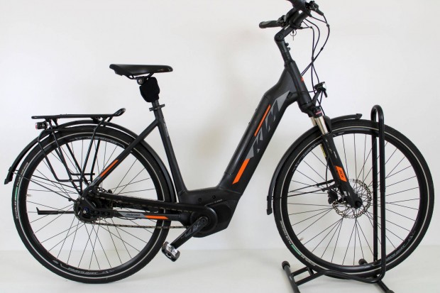 KTM Macina City 5 P5 28"-os Elektromos kerkpr 500Wh, 51cm/M