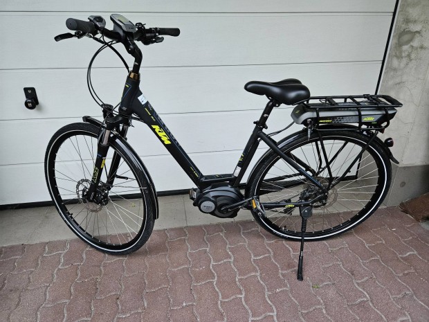 KTM Macina Fun 28-as 1285km es Bosch e bike elektromos kerékpár