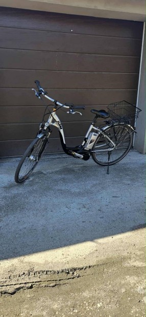 KTM Ni rsegits elektromos kerkpr